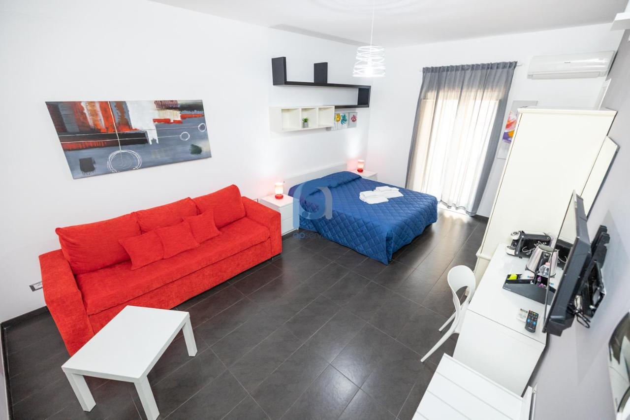Il Vittoria Apartment Lascari Luaran gambar