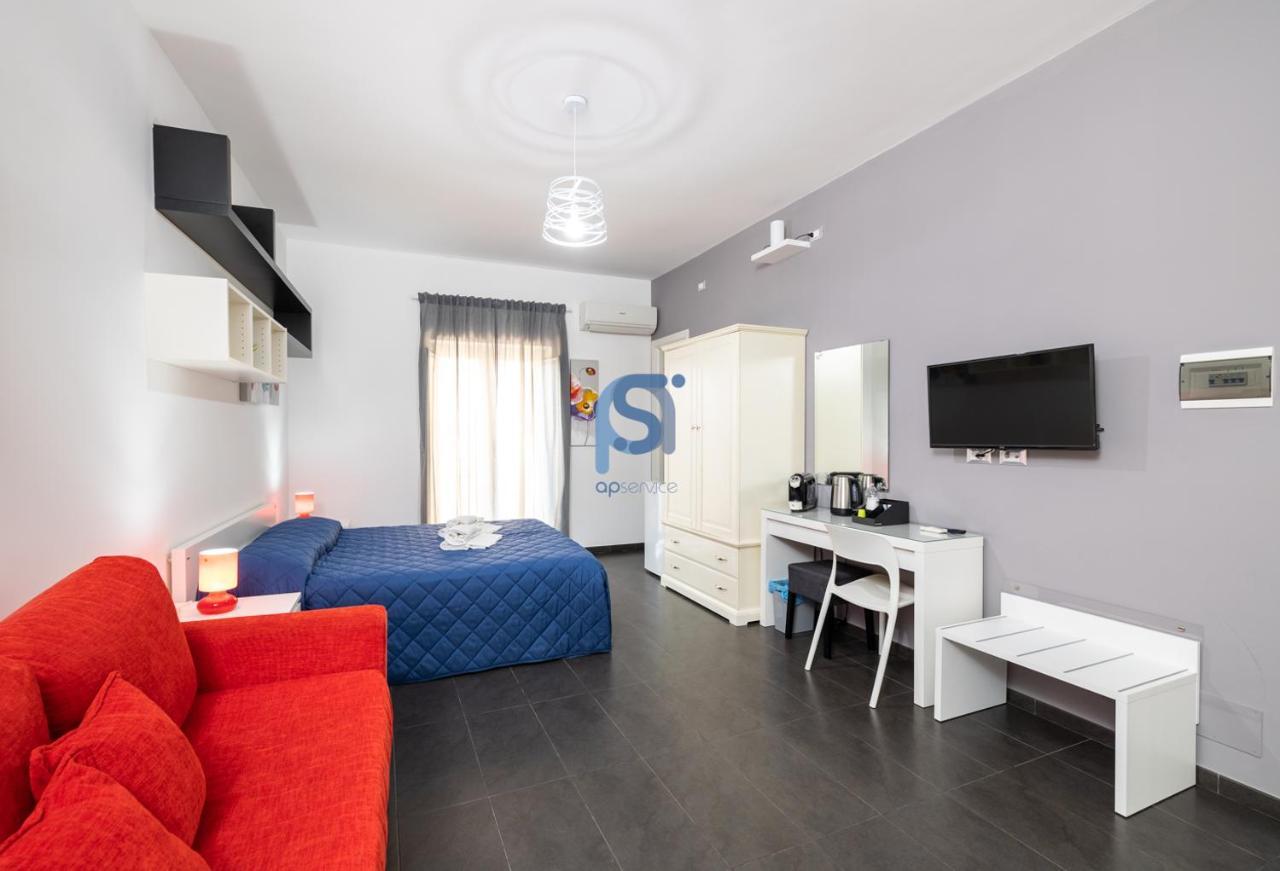 Il Vittoria Apartment Lascari Luaran gambar