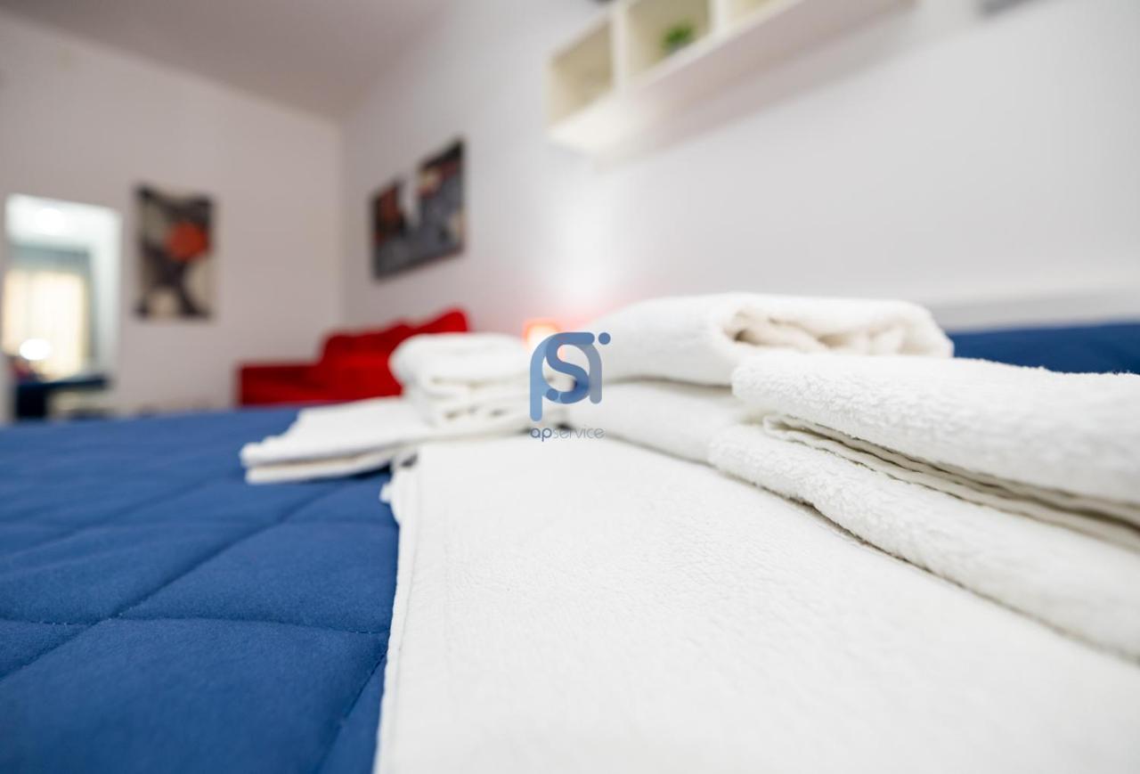 Il Vittoria Apartment Lascari Luaran gambar